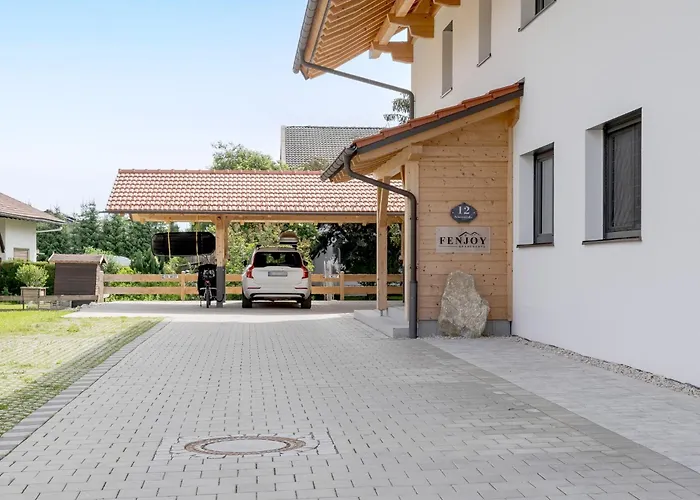 Fenjoy: Ferienapartment Mit Terrasse / Zentral / Bbq
