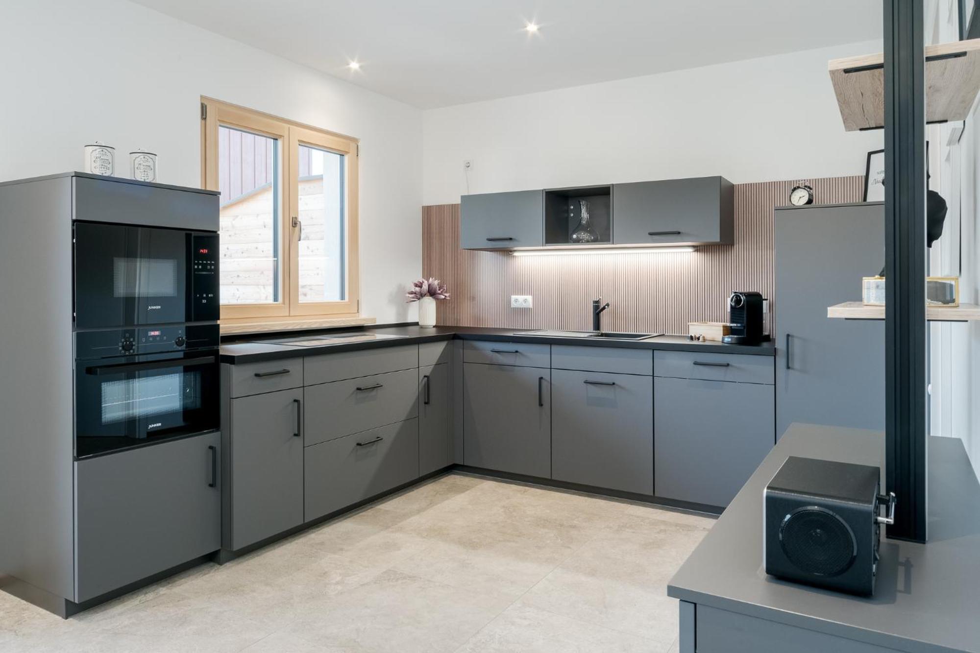 Fenjoy: Ferienapartment Mit Terrasse / Zentral / Bbq * Bernau am Chiemsee