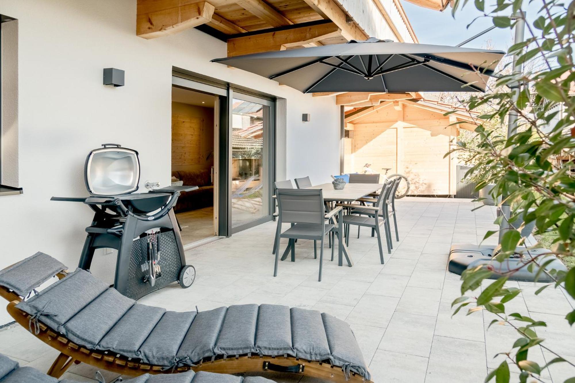 Apartment Fenjoy: Ferienapartment Mit Terrasse / Zentral / Bbq