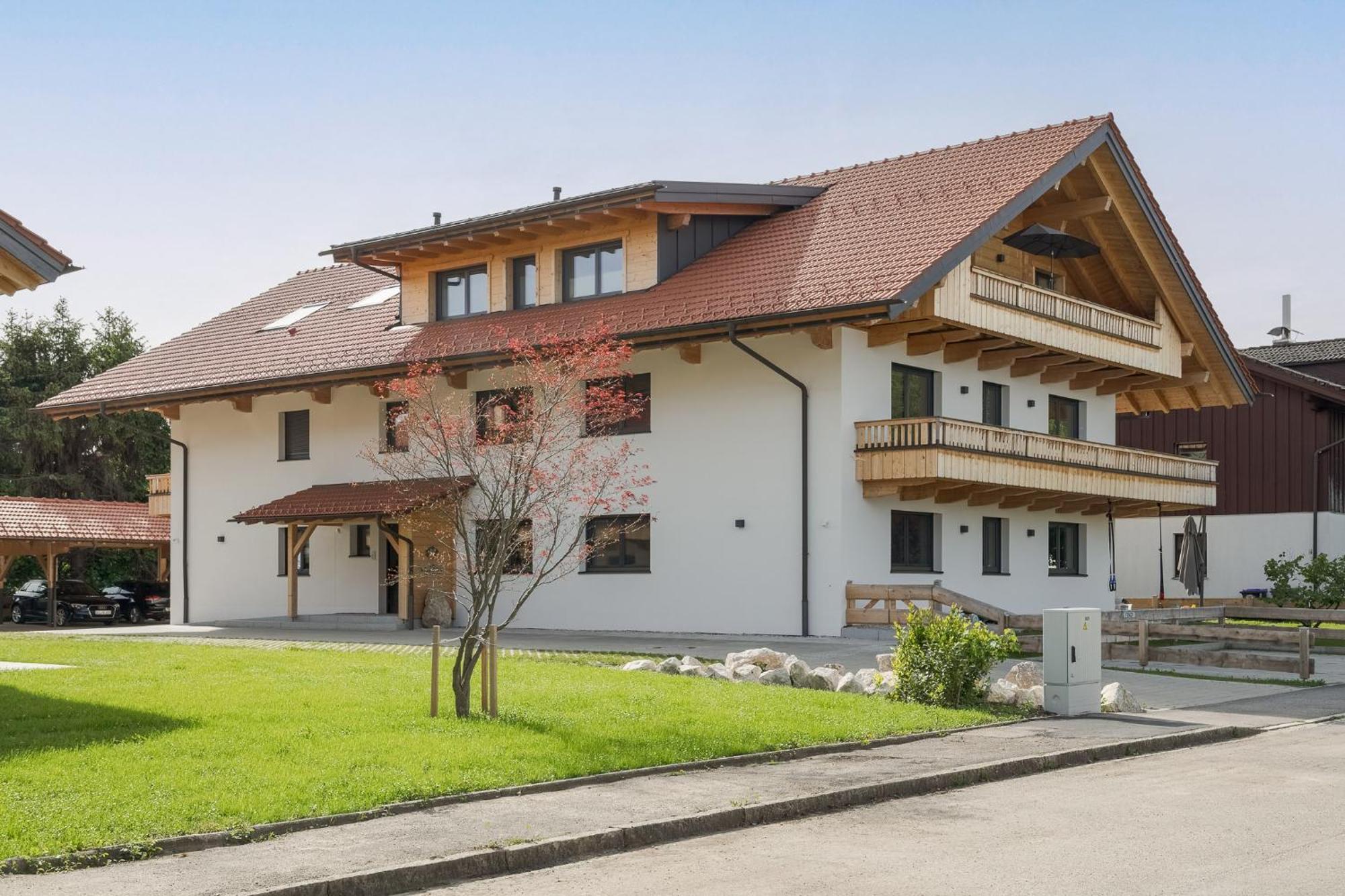 Fenjoy: Ferienapartment Mit Terrasse / Zentral / Bbq Apartment